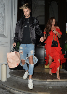 Jesy Nelson feet photo thumbnail