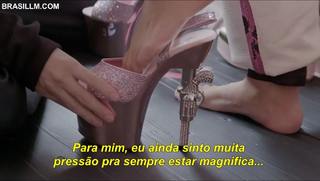 Jesy Nelson feet photo thumbnail