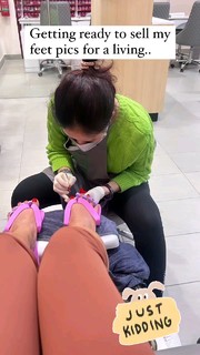 Jet Tranter feet photo 2