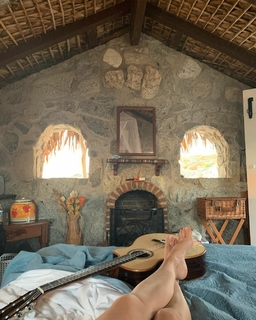 Jewel feet photo thumbnail