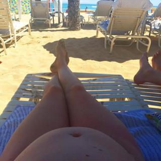 Jewel Staite feet photo thumbnail