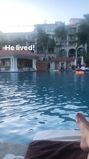 Jewel Staite feet photo thumbnail