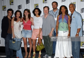 Jewel Staite feet photo thumbnail
