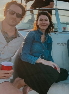 Jewel Staite feet photo thumbnail