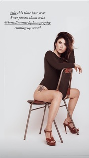 Jewel Staite feet photo thumbnail