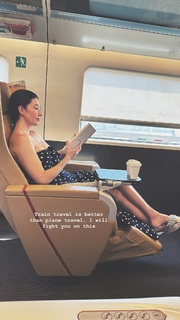 Jewel Staite feet photo thumbnail