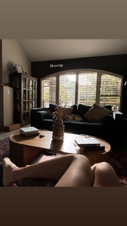Jewel Staite feet photo thumbnail