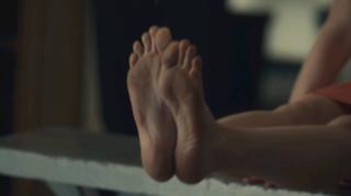 Jewel Staite feet photo thumbnail