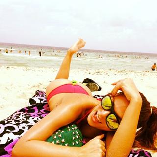 Jhendelyn Nuñez feet photo 1