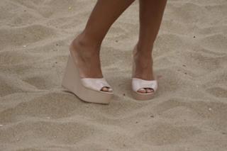 Jhendelyn Nuñez feet photo 9