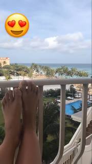 Jhendelyn Nuñez feet photo 17