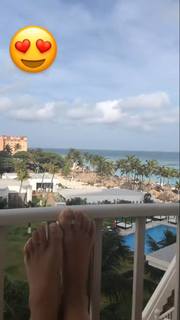 Jhendelyn Nuñez feet photo 10