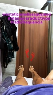 Jhendelyn Nuñez feet photo 1