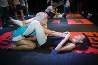 Jhenny Andrade feet photo 9