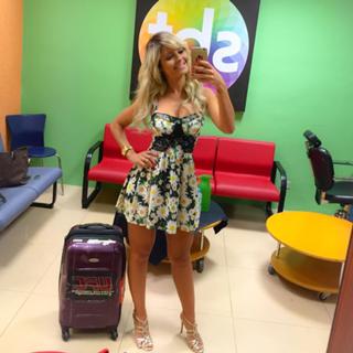 Jhenny Andrade feet photo 8