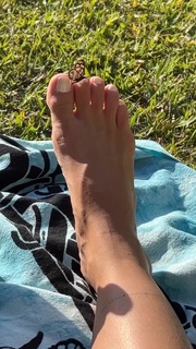 Jhenny Andrade feet photo 6