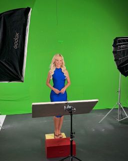 Jhenny Andrade feet photo 20