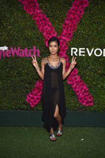Jhené Aiko feet photo thumbnail