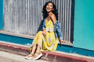 Jhené Aiko feet photo thumbnail