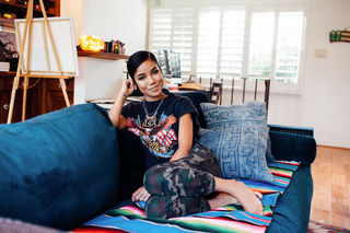 Jhené Aiko feet photo thumbnail