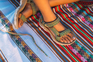 Jhené Aiko feet photo thumbnail