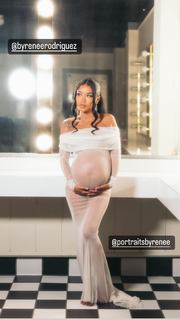 Jhené Aiko feet photo thumbnail