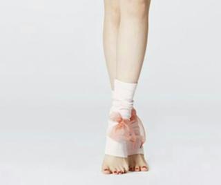 Ji-Yeon Park feet photo 3