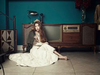 Ji-eun Lee feet photo thumbnail