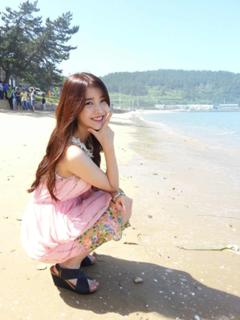 Ji-eun Lee feet photo thumbnail