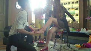Ji-eun Lee feet photo thumbnail