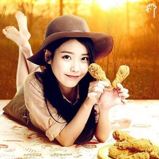 Ji-eun Lee feet photo thumbnail