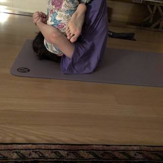 Ji-eun Lee feet photo thumbnail