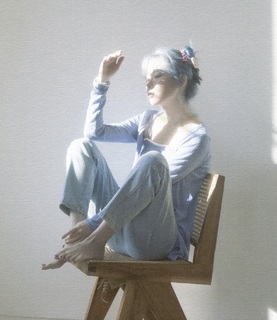 Ji-eun Lee feet photo thumbnail
