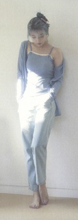 Ji-eun Lee feet photo thumbnail