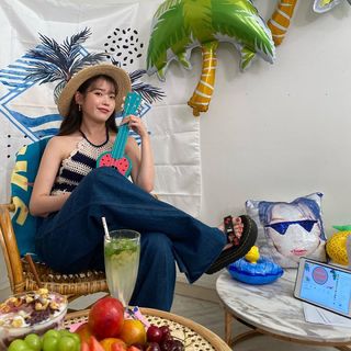 Ji-eun Lee feet photo thumbnail