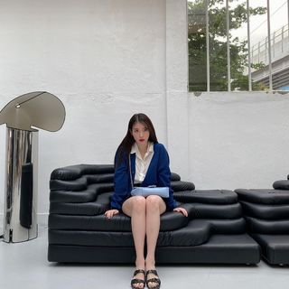 Ji-eun Lee feet photo thumbnail