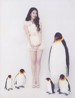 Ji-eun Lee feet photo thumbnail