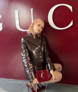 Ji-eun Lee feet photo thumbnail