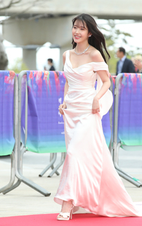 Ji-eun Lee feet photo thumbnail