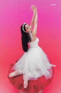 Ji-soo Kim feet photo thumbnail
