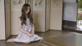 Ji-soo Kim feet photo thumbnail