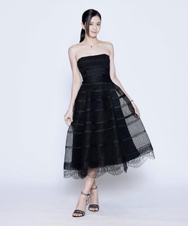 Ji-soo Kim feet photo thumbnail