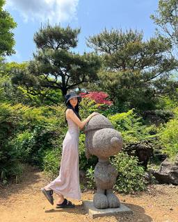 Ji-soo Kim feet photo thumbnail