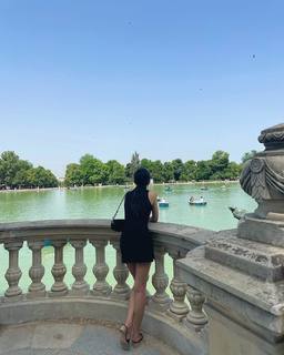 Ji-soo Kim feet photo thumbnail