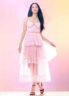 Ji-soo Kim feet photo thumbnail