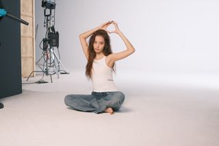 Ji-soo Kim feet photo thumbnail