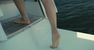 Ji-young Yoo feet photo 2