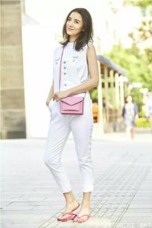Jia Song feet photo 4