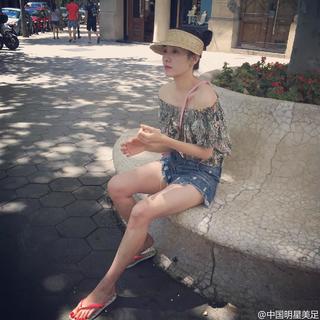 Jia Song feet photo 6