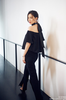 Jia Song feet photo 4